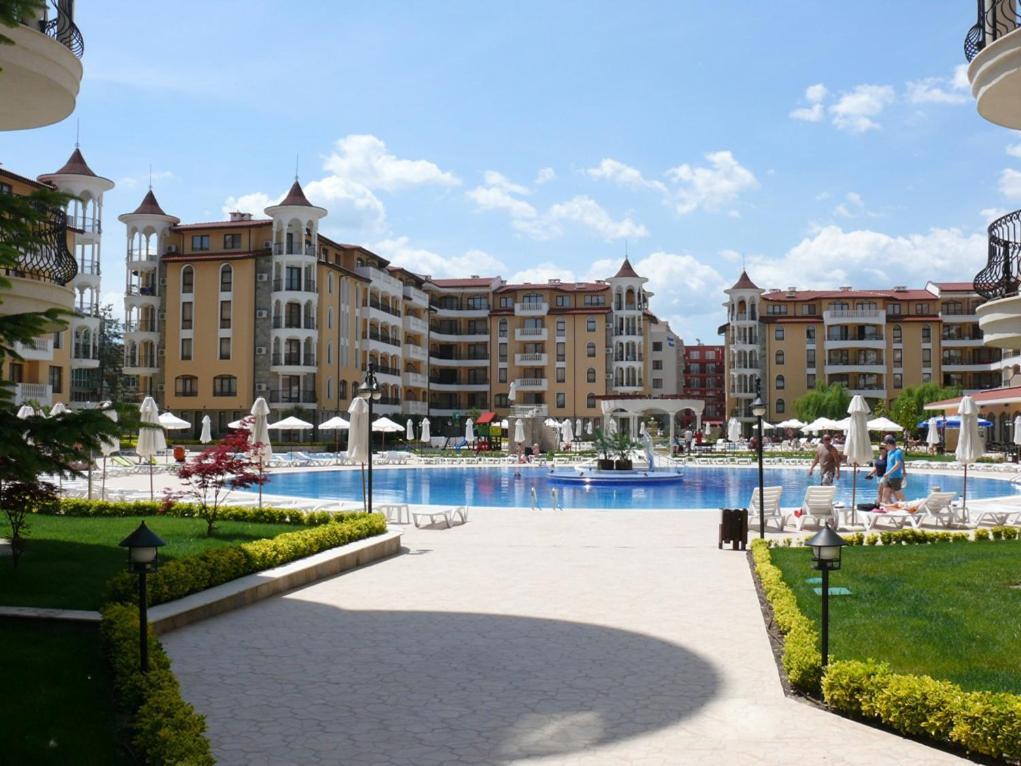 Royal Sun Holiday Apartments Sunny Beach Esterno foto